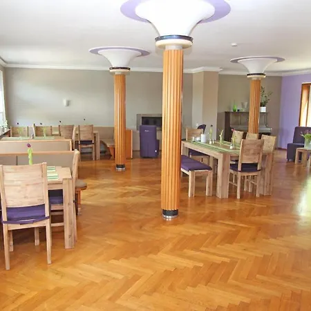Sonnenhof סינדלפינגן